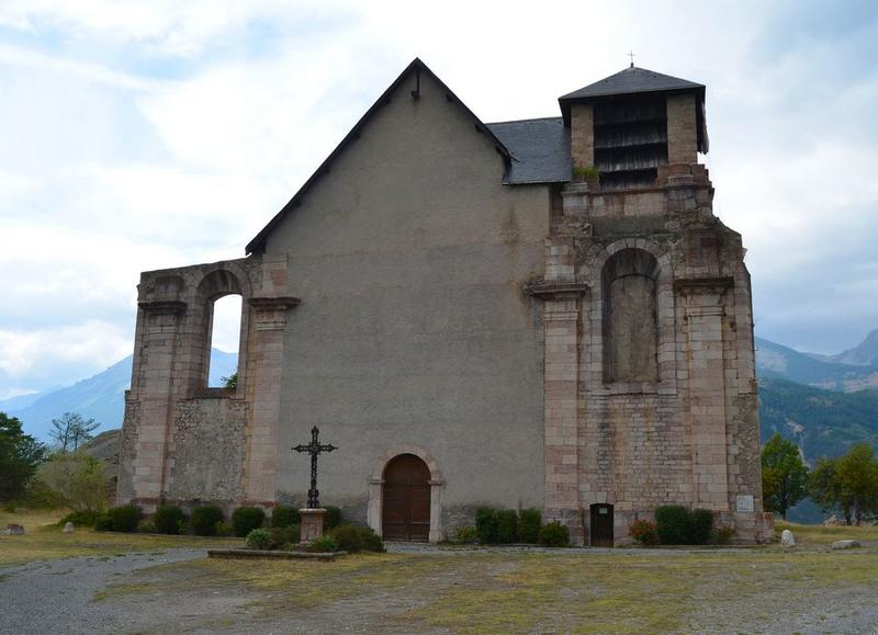 façade est, vue générale