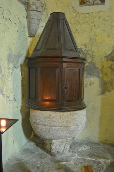 fonts baptismaux et leur couvercle, vue générale - © Ministère de la Culture (France), Médiathèque du patrimoine et de la photographie, diffusion RMN-GP