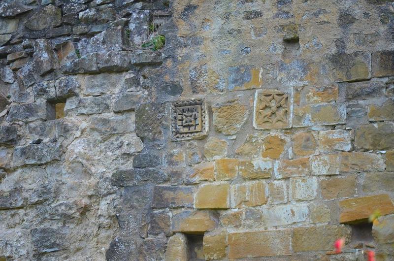 mur extérieur nord de l'église, détail