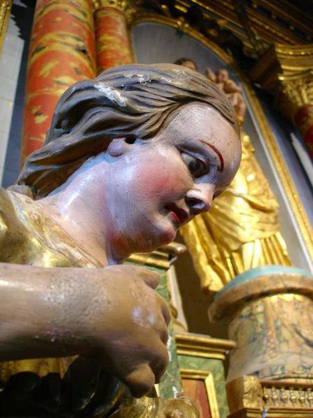 Retable de la Vierge, détail d'un ange adorateur