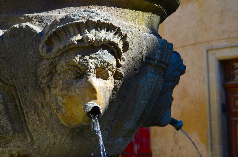 fontaine, détail : mascaron