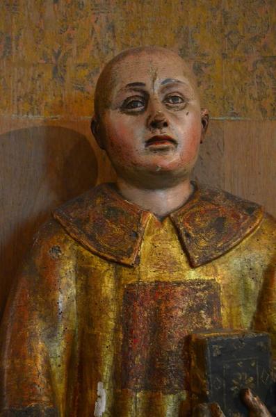 statue, vue partielle