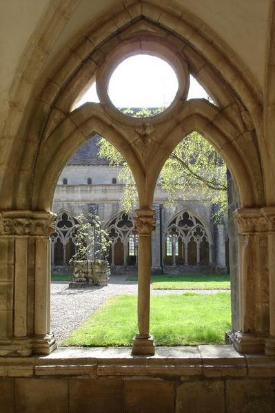 cloître, galerie ouest, détail