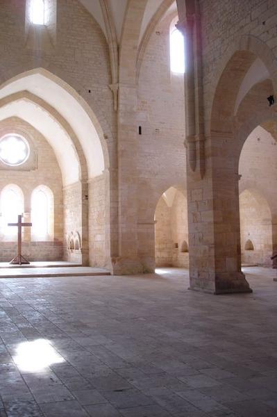 église abbatiale, vue partielle du choeur