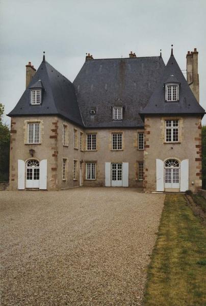 Ensemble sud du château, vue générale