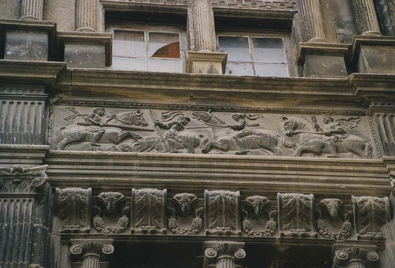 façade nord, détail de la frise