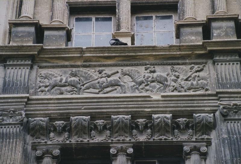 façade nord, détail de la frise