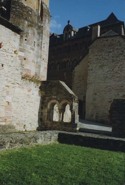 cloître, aile est, vue générale