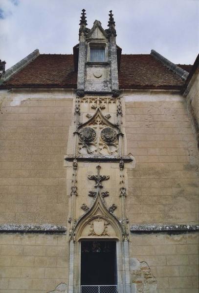 façade, vue partielle