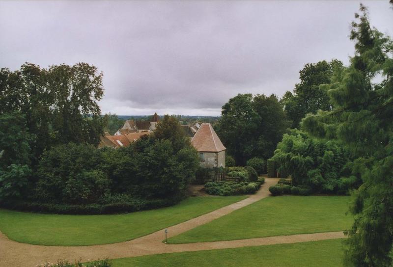 vue partielle du jardin