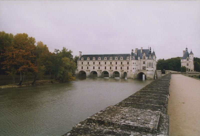 ensemble est, vue générale