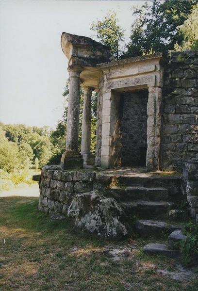 temple de la philosophie, vue partielle