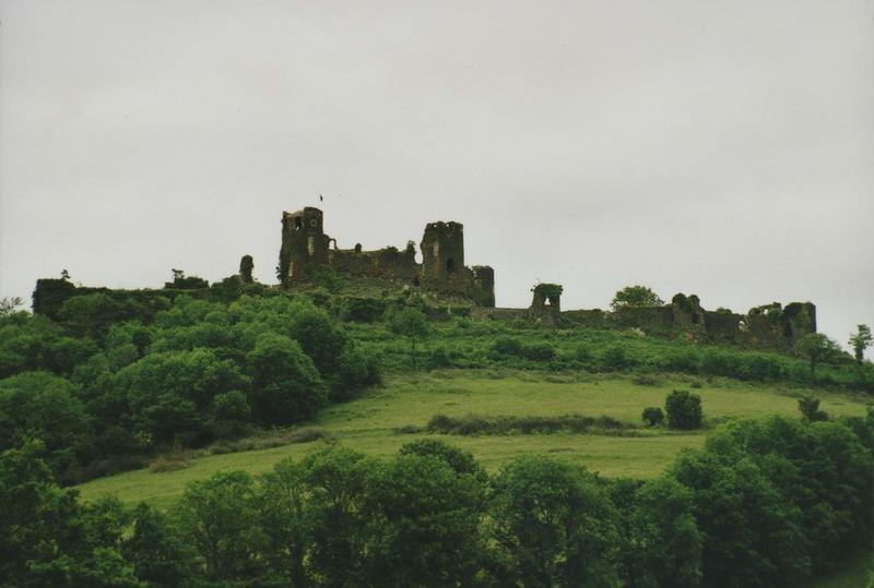 vue générale du château dans son environnement