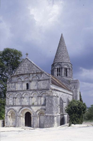 Ensemble sud-ouest et clocher