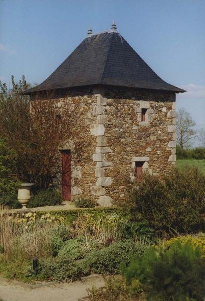 pavillon nord-est du jardin, vue générale
