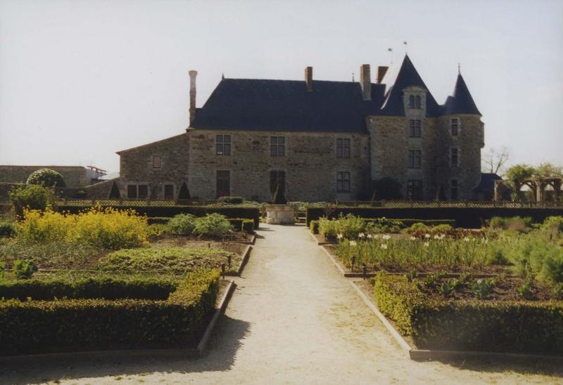 ensemble est, vue générale