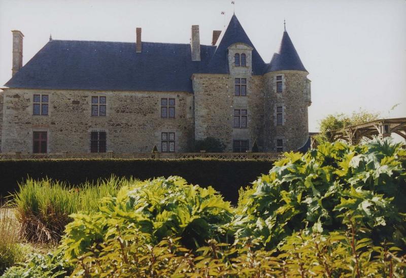 ensemble est, vue générale