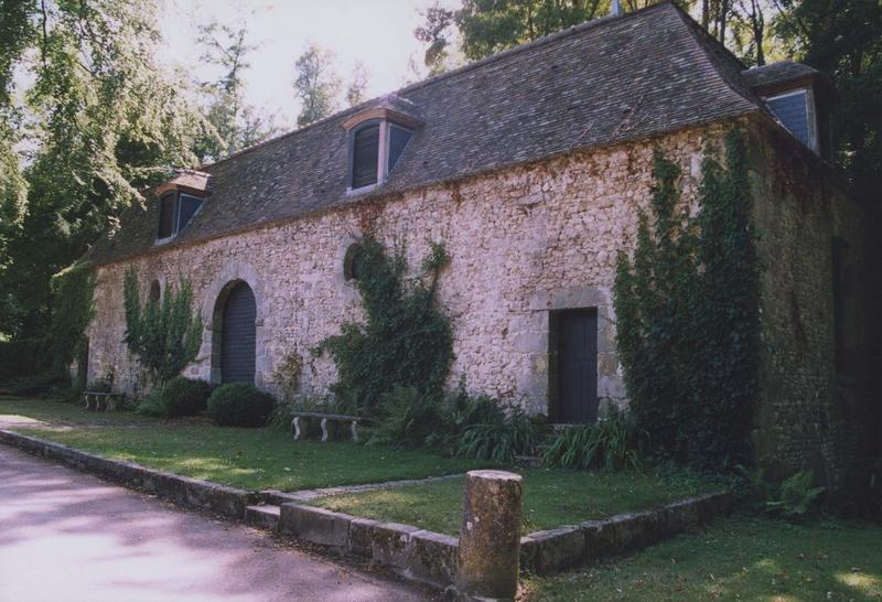 bâtiment des communs, vue générale