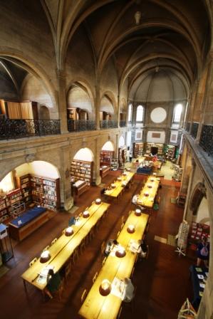 chapelle, actuellement salle de lecture, vue générale