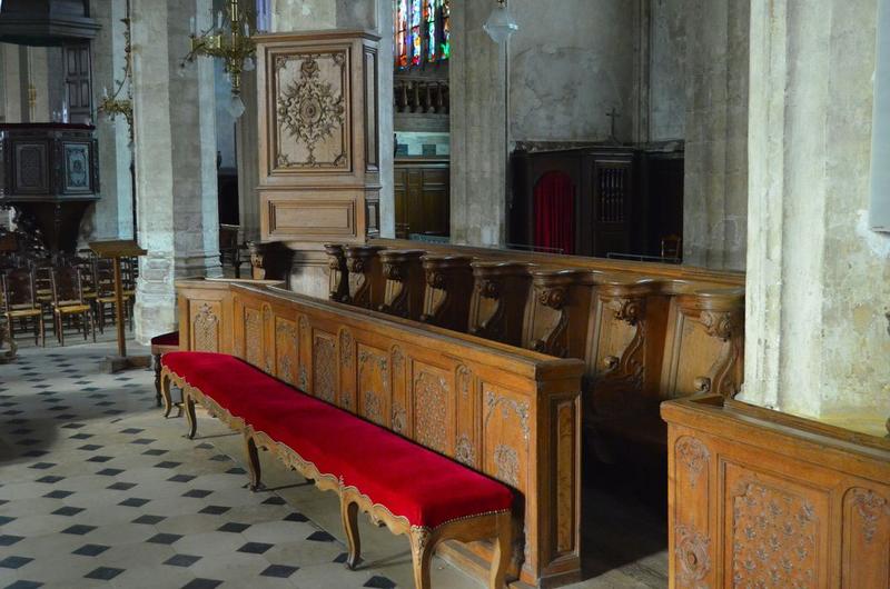 banquette, stalles, vue générale