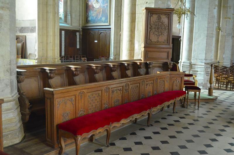 banquette, stalles, vue générale