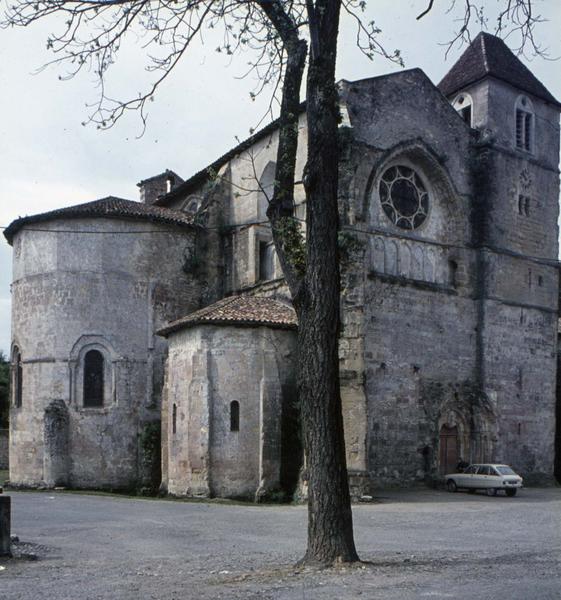 Ensemble nord-est et abside de l'église abbatiale