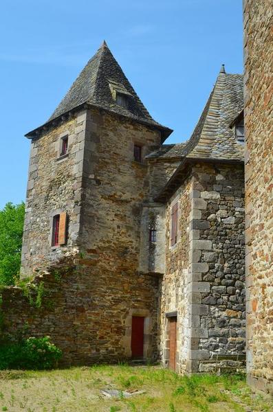 façades sud et ouest des communs