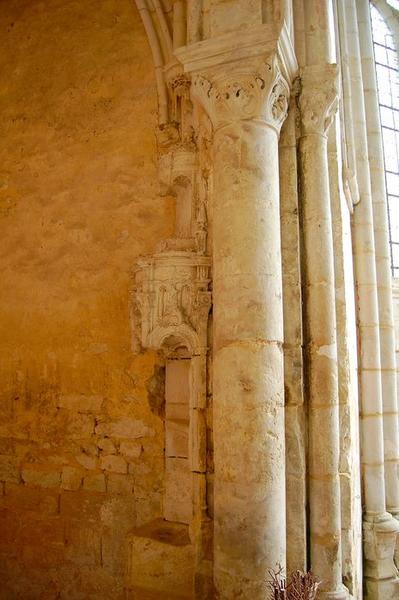 église, chapelle nord, détail d'une niche