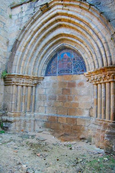 ancien porche d'accès ouest, vue générale