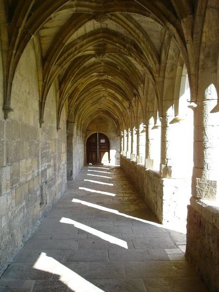 grand cloître, galerie, vue générale