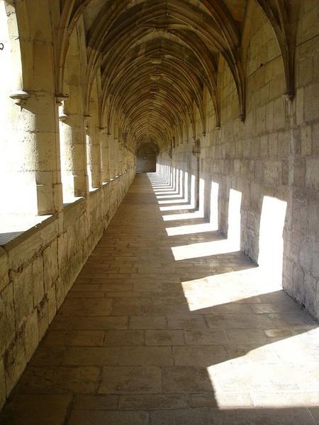 grand cloître, galerie, vue générale