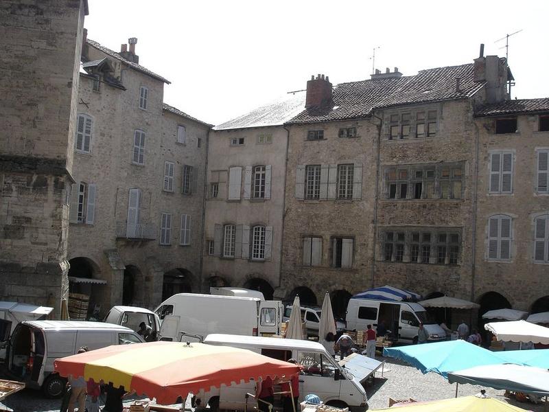 angle sud-est de la place, vue générale