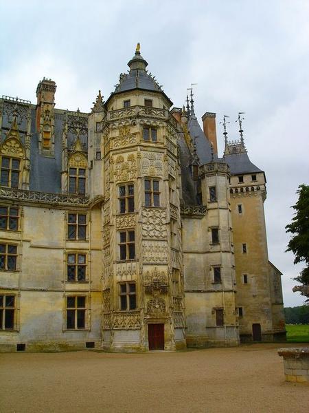 Façade est, tour du Lion, vue générale