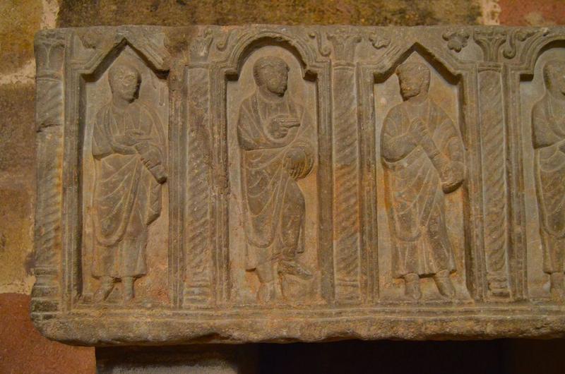 sarcophage dit de saint Dalmas, vue partielle