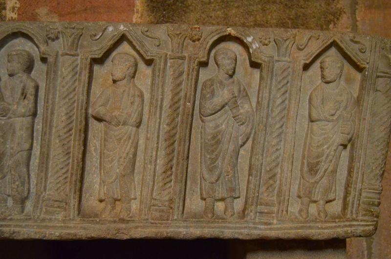 sarcophage dit de saint Dalmas, vue partielle