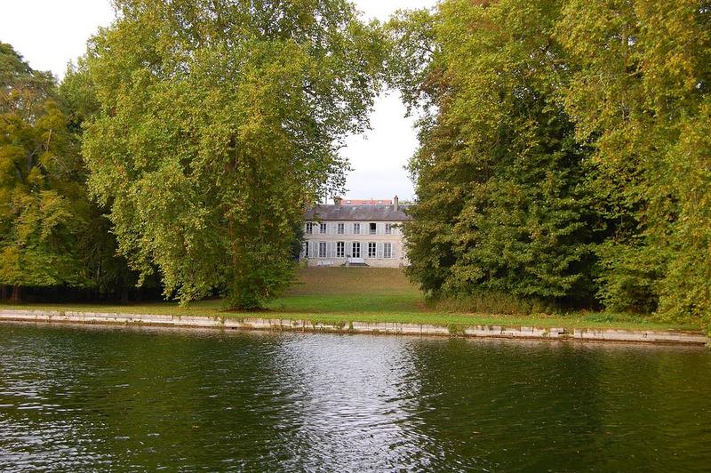 vue générale du château dans son environnement