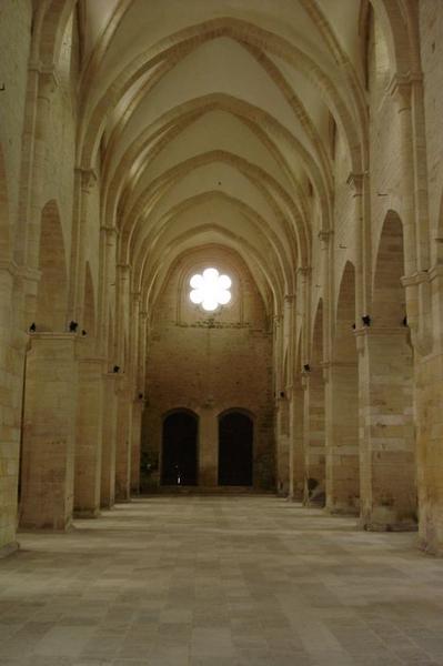 église abbatiale, vue générale de la nef