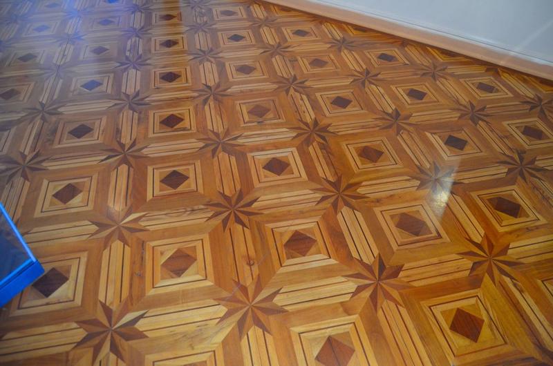 ancienne chambre du 1er étage, vue partielle du parquet