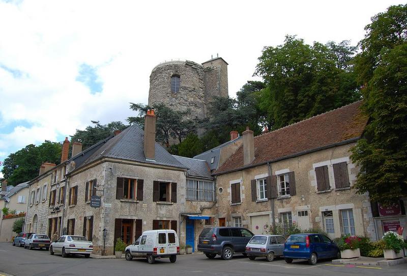 vue générale de la tour dans son environnement