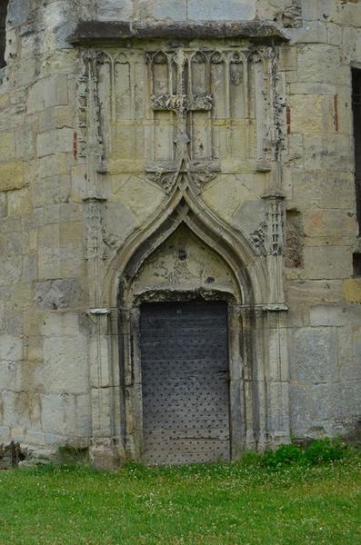 tour est, détail de la porte d'accès