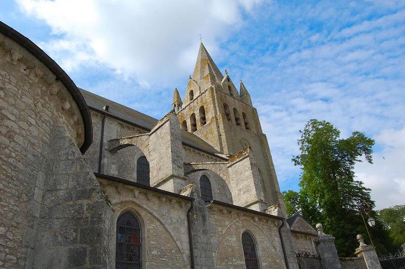 vue partielle du clocher