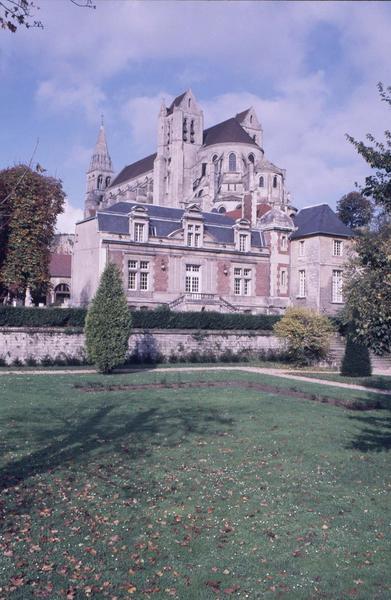 Ensemble est de l'église abbatiale