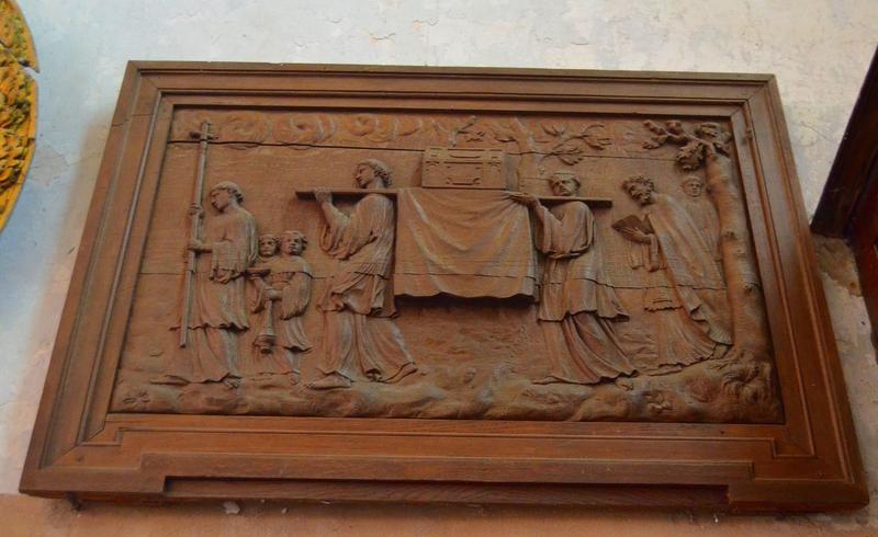 bas-relief : procession des reliques de saint Séverin, vue générale