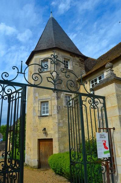 tour ouest du logis, vue générale