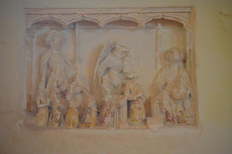 bas-relief : Saint Michel et la Vierge, vue générale - © Ministère de la Culture (France), Médiathèque du patrimoine et de la photographie, diffusion RMN-GP