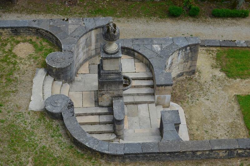 terrasse est, escalier, vue générale