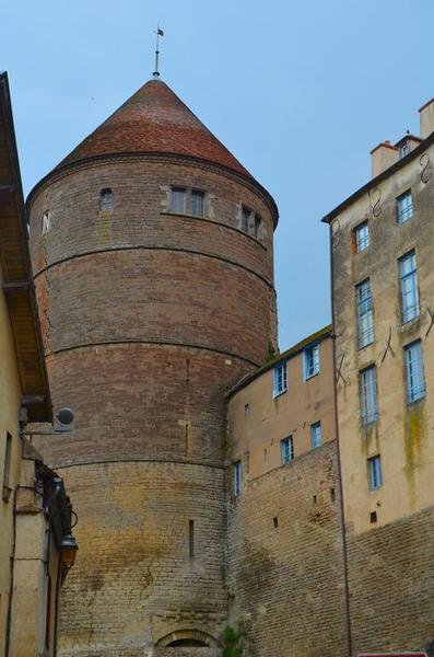 tour nord-est, vue générale