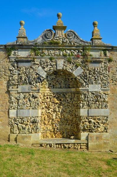 mur d'enceinte, détail