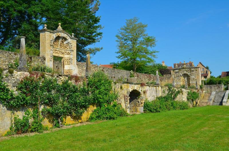 ancien jardin, vue partielle