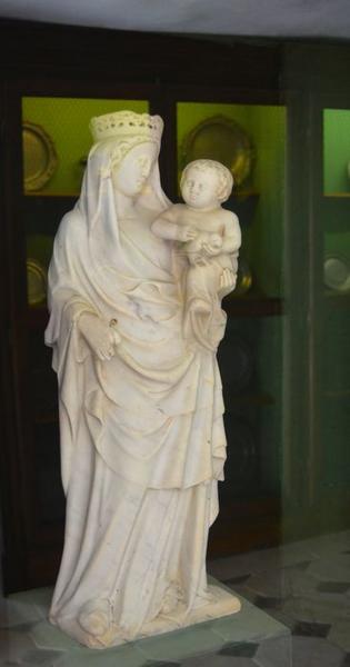 statue : Vierge à l'Enfant, vue générale - © Ministère de la Culture (France), Médiathèque du patrimoine et de la photographie, diffusion RMN-GP